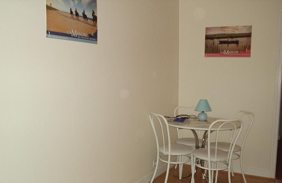 Holiday home Les Herbus Angle Rue De L'avant-garde Et 31 Rue Jeremie *